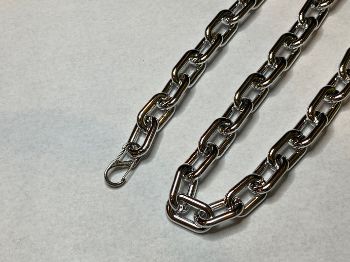 Silver Acrylic Chain