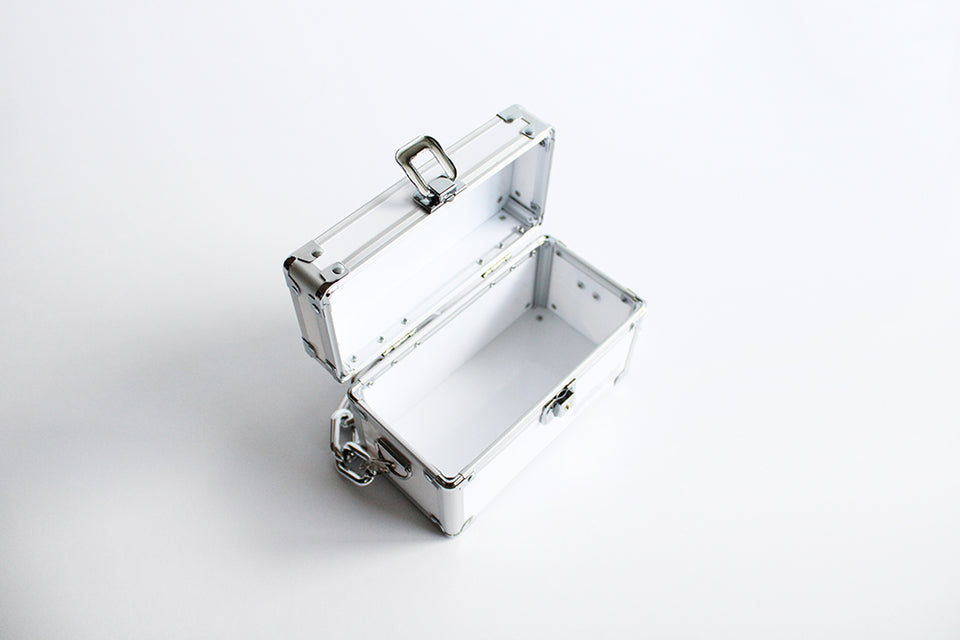 Load image into Gallery viewer, Metallic Silver Pocket Box